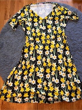 Popsy Black Yellow Floral Daffodil A-Line Belted Midi Dress Size 18
